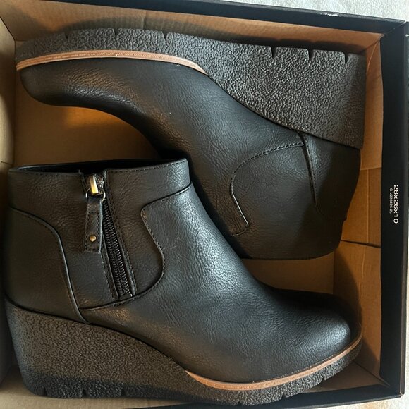 NIB Women's Dr Scholl's Black Wedge Bootie size 8.5 - Picture 8 of 9